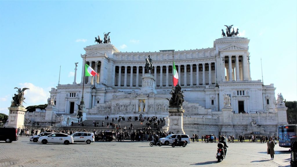 altar of the fatherland piazza venezia rome