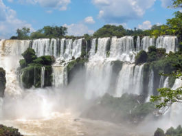 iguazu falls bgr scaled