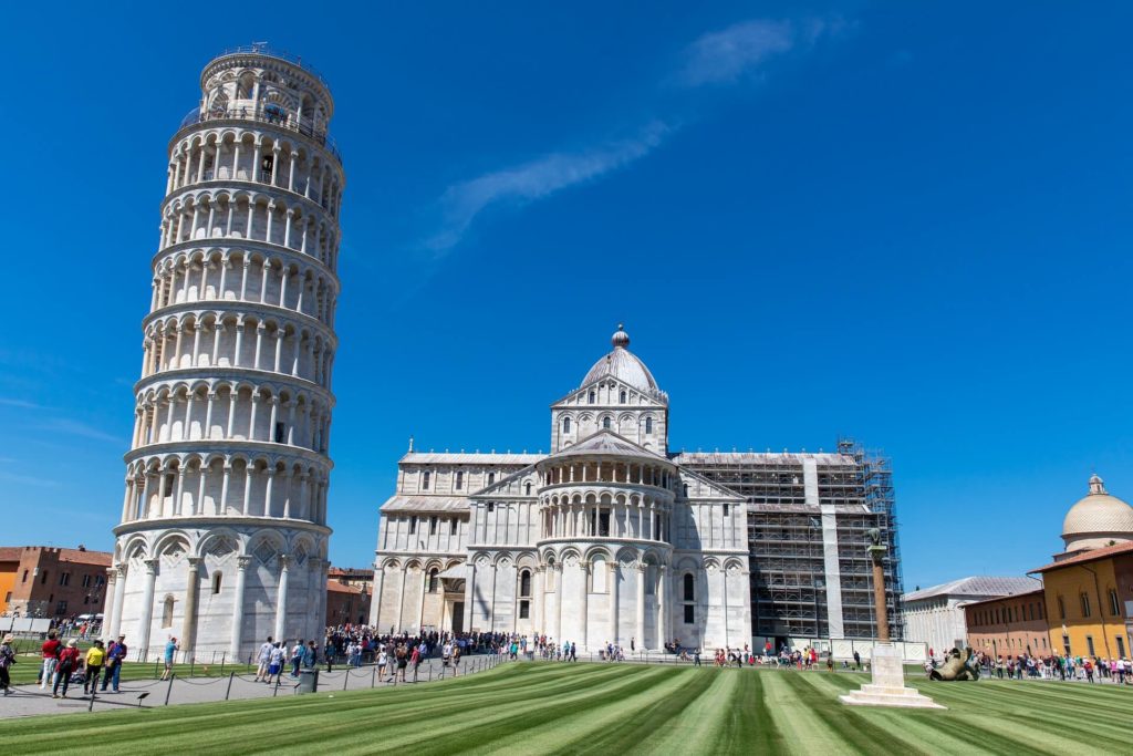 leaning tower of pisa in italy in a sunny day