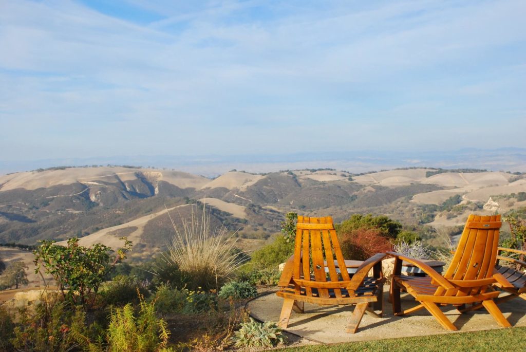 Beautiful view of Paso Robles wine hills