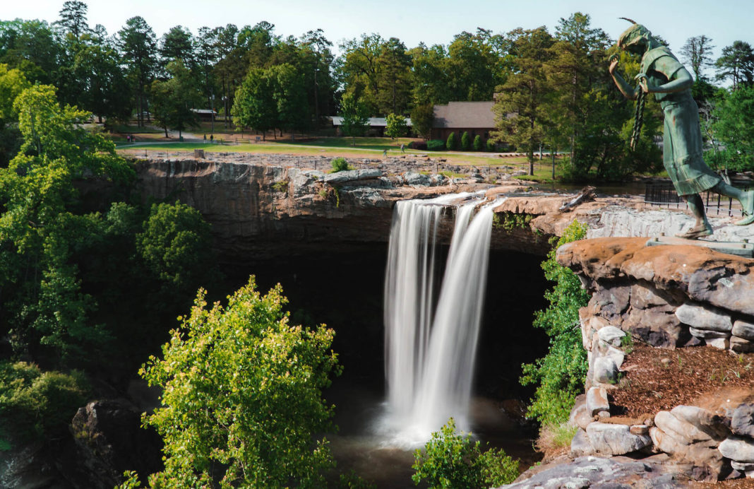 Noccalula Falls Gadsden Alabama