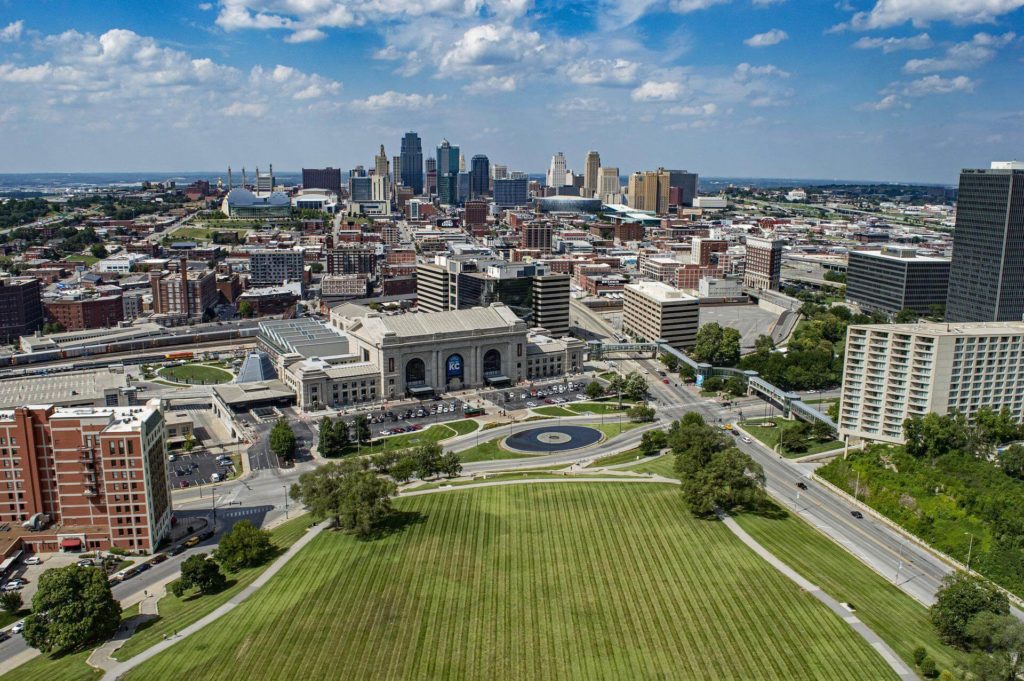kansas city mo summer daylight cityscape dronie picture
