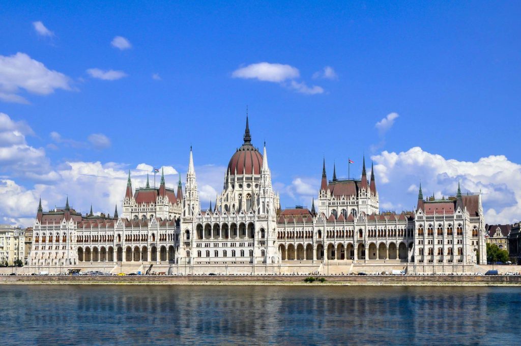 parliament picture budapest